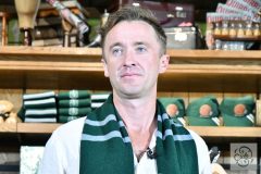 トム・フェルトン © cula トム・フェルトン、新ドラコ・マルフォイ役ロックス・プラットに連絡先をわたす「励ましの言葉が必要なら、僕がいるよ」