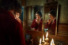 Netflix映画『フランケンシュタイン』一部劇場にて10月24日（金）より公開／Netflixにて11月7（金）より独占配信