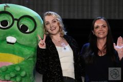 (左から)ガチャピン、イヴァナ・リンチ、クリスティーナ・リッチ © cula (左から)ガチャピン、イヴァナ・リンチ、クリスティーナ・リッチ © cula