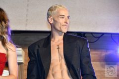 タズ・スカイラー、『ONE PIECE』シーズン2 来日ファンイベントにて © cula 実写版『ONE PIECE』シーズン2イベント-イニャキ・ゴドイ大量の日本語スピーチに歓声!「日本のファンと日本語で話せるようになりたかった、この経験は特別」