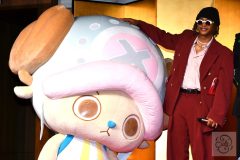 チョッパー&ジェイコブ・ロメロ、『ONE PIECE』シーズン2 来日記者会見にて © cula Netflix『ONE PIECE』シーズン2キャスト来日-イニャキ・ゴドイ、新田真剣佑ら麦わらの一味5人が日本集結、新章の意気込み語る【会見レポート】