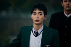 青木柚、『NEW GROUP』より ©︎2026映画「NEW GROUP」製作委員会 青木柚、『NEW GROUP』より
